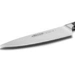Arcos_Manhattan_taottu_kokkiveitsi_21cm