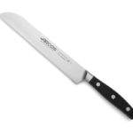Arcos_Manhattan_taottu_leipaveitsi_20cm