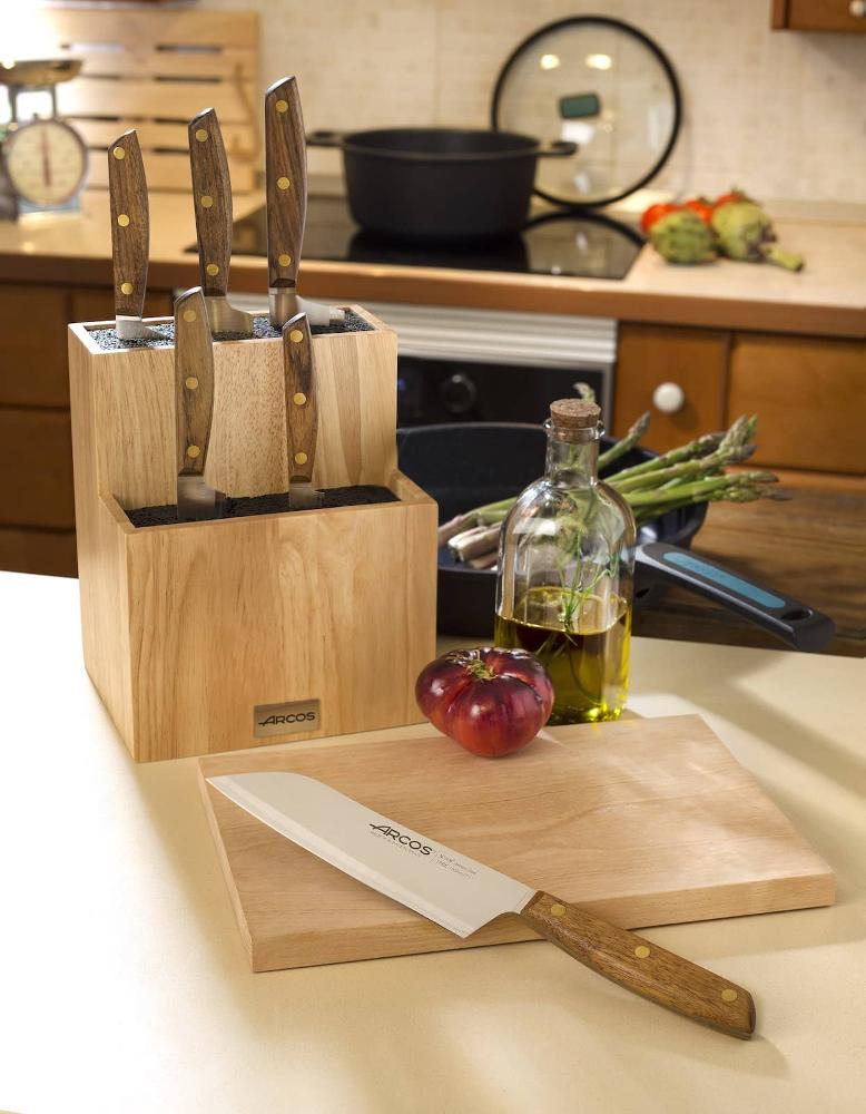 Arcos_N_rdika_santoku_kokkiveitsi_19cm