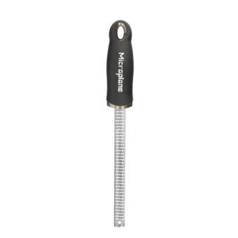 Microplane_kapea_mausteraastin