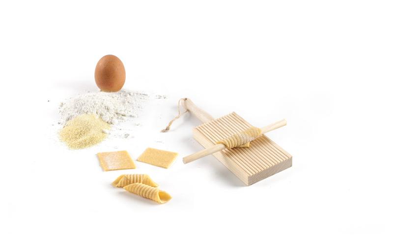Ibili_Puinen_Gnocchi_lauta_puikolla